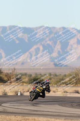 media/Dec-07-2025-CVMA (Sun) [[3e7d2de5dc]]/Race 17-Amateur Formula Middleweight/